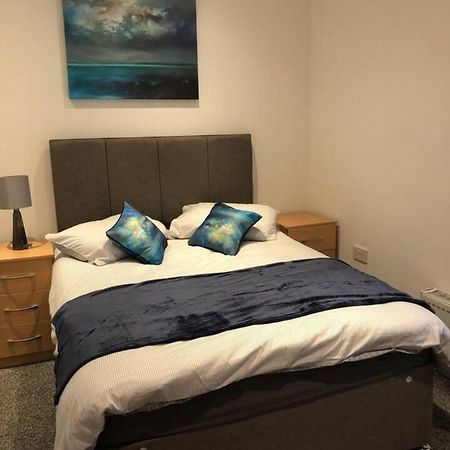Lovely 4-Bed House In Anfield All En-Suite Liverpool Exterior foto