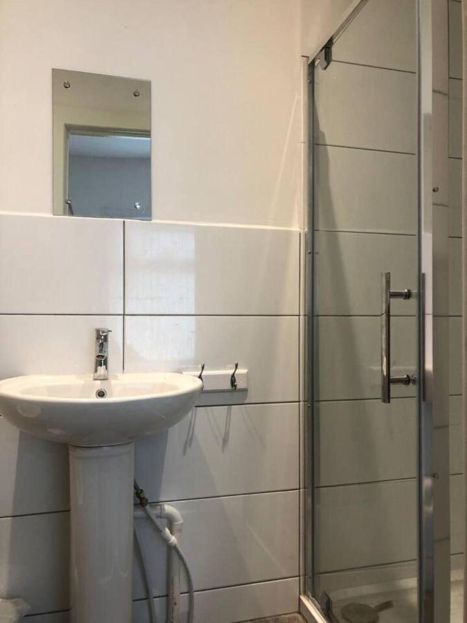 Lovely 4-Bed House In Anfield All En-Suite Liverpool Exterior foto