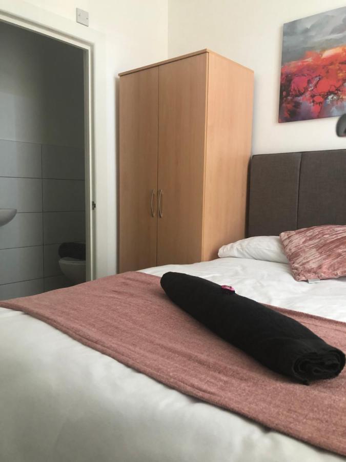 Lovely 4-Bed House In Anfield All En-Suite Liverpool Exterior foto
