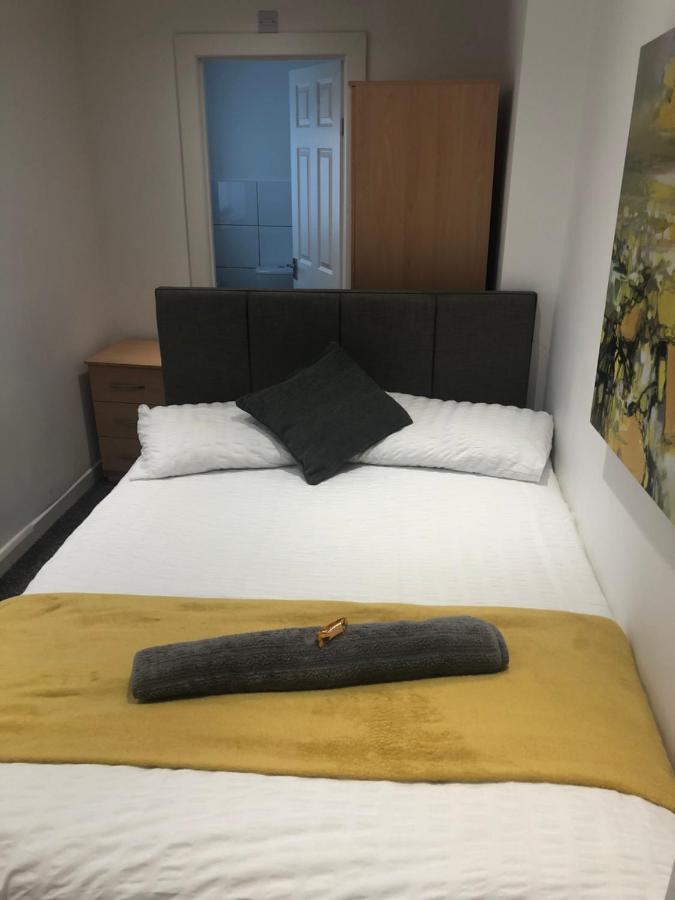 Lovely 4-Bed House In Anfield All En-Suite Liverpool Exterior foto